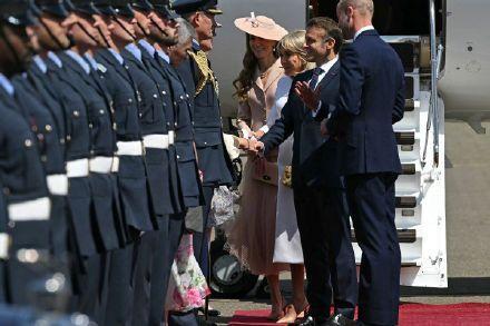 鼎红金投 威廉凯特迎接马克龙访英 英法关系新篇章