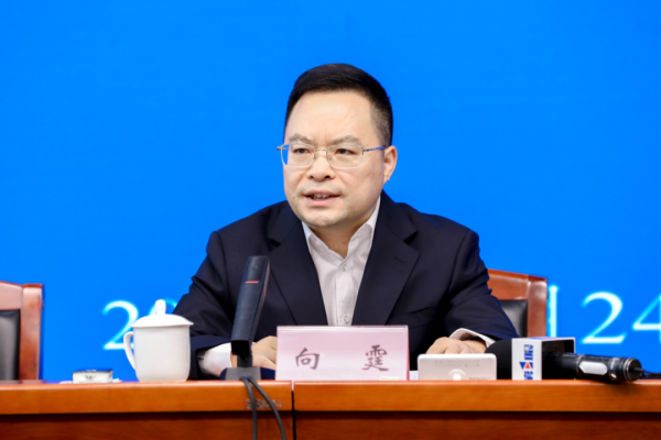 尊享配资 中央巡视组进驻期间，向霆任上被查